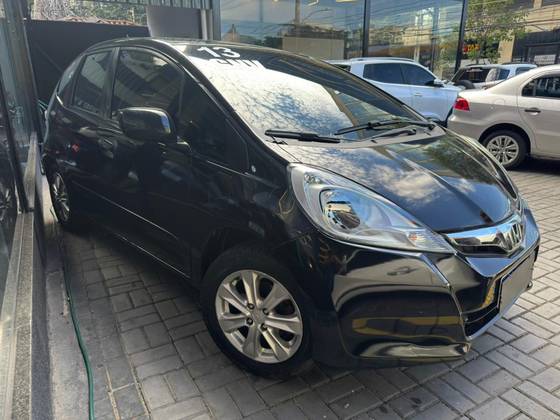 HONDA FIT 1.4 LX 16V FLEX 4P MANUAL HONDA FIT 1.4 LX 16V FLEX 4P MANUAL